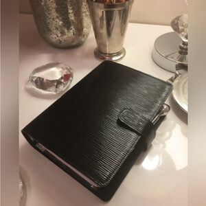 Louis Vuitton Black Épi Leather Agenda Planner